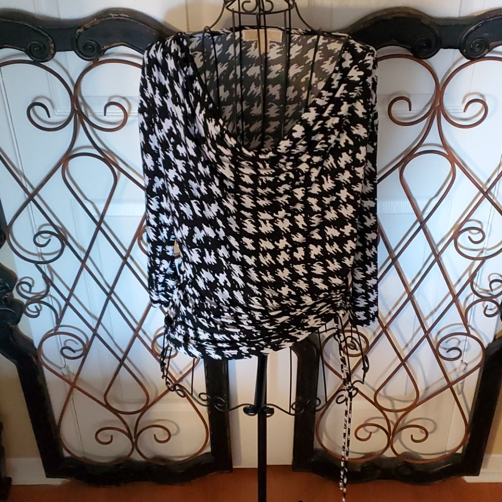 Michael Kors Medium cowl neck new without tags